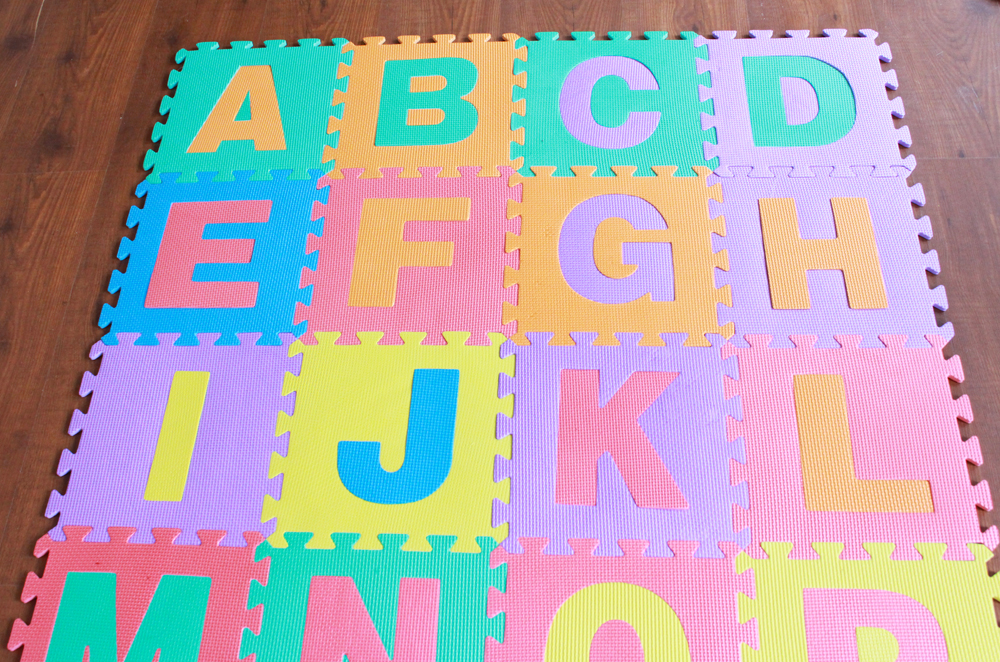 DIY Painted Baby Foam Playmat - With Relish